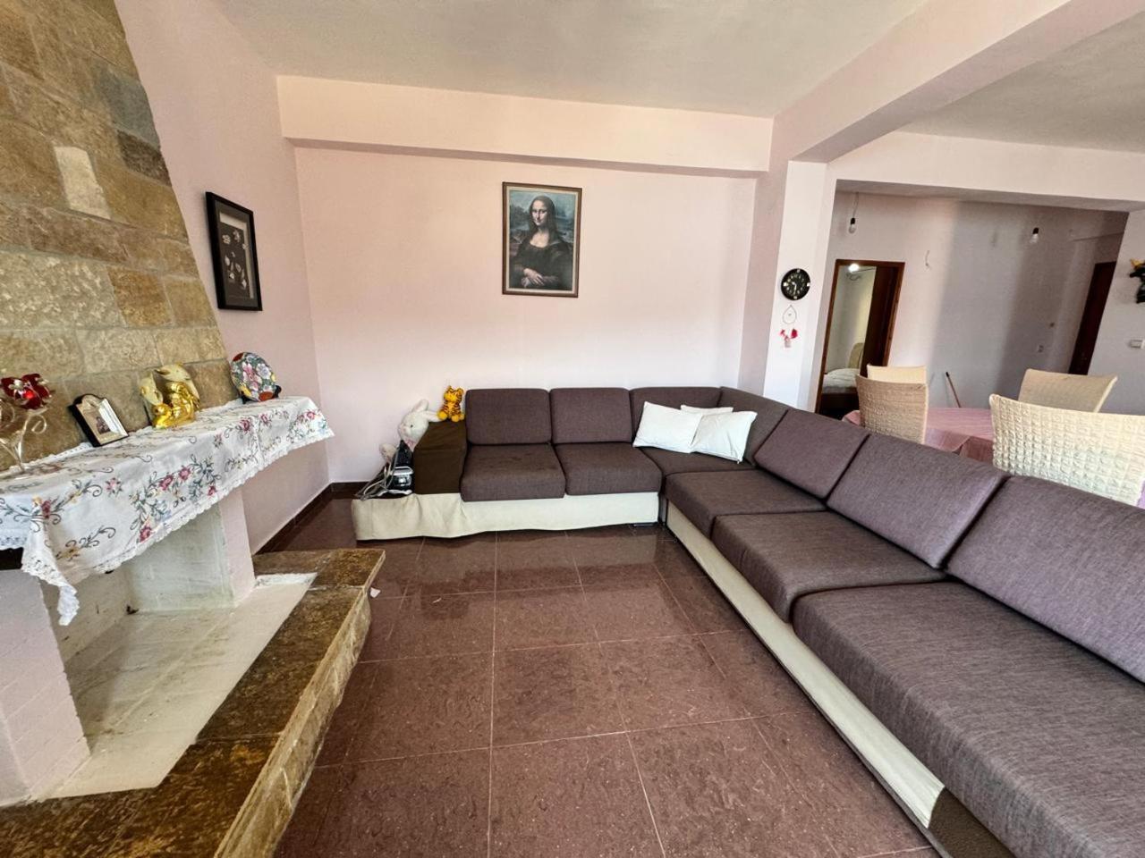 Appartement Beachfront Himarë